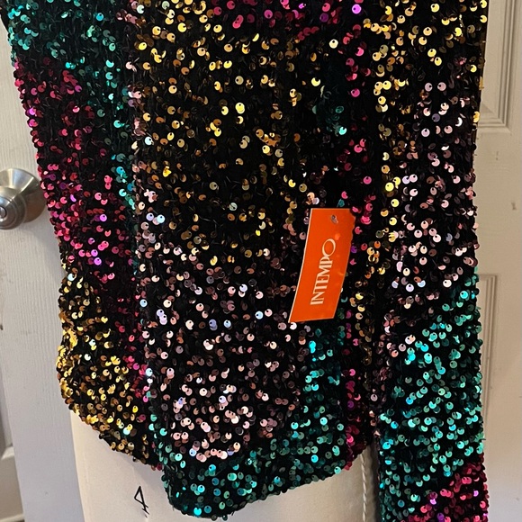 Multicolor Sequin Top - Picture 6 of 15
